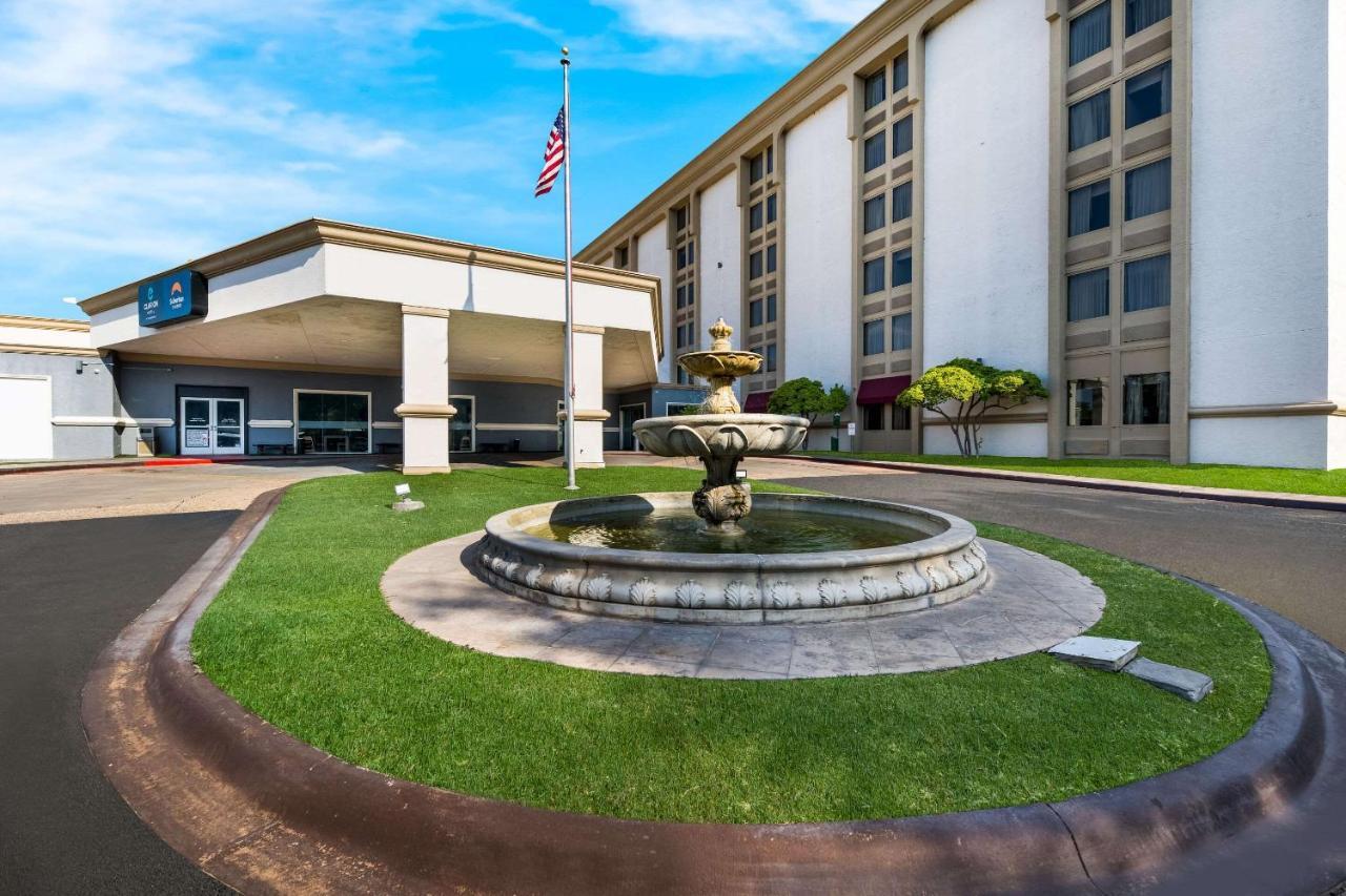 Clarion Hotel San Angelo Exterior foto